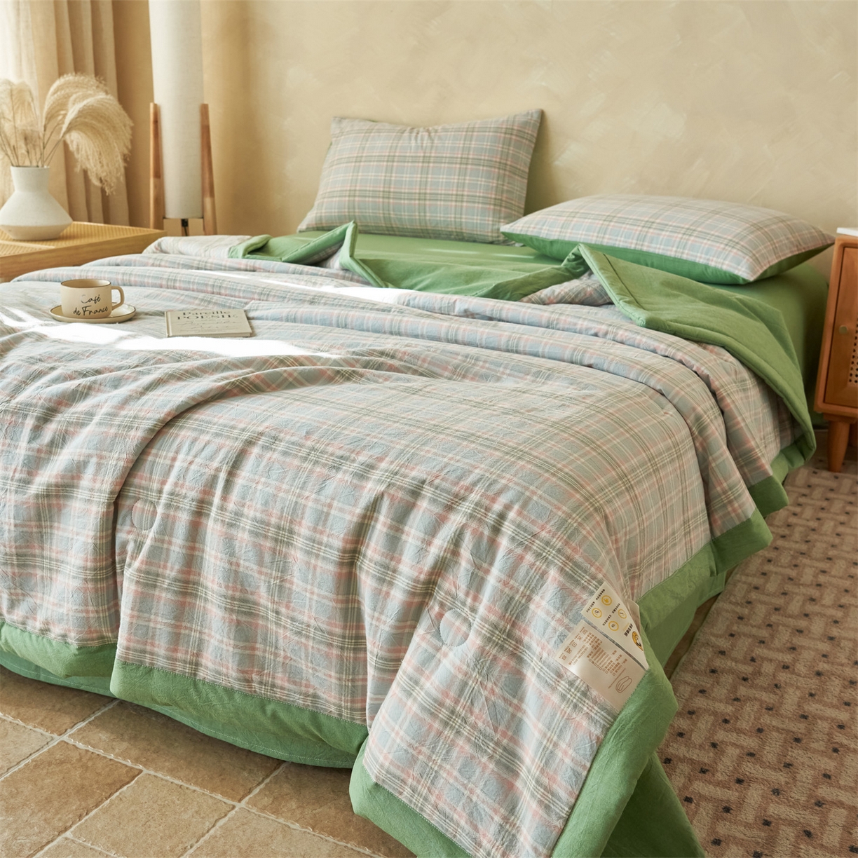 91家纺网 家纺一手货源 找家纺 恒爱家纺 2026新款A类色织全棉水洗夏被四件套 NS春野-绿