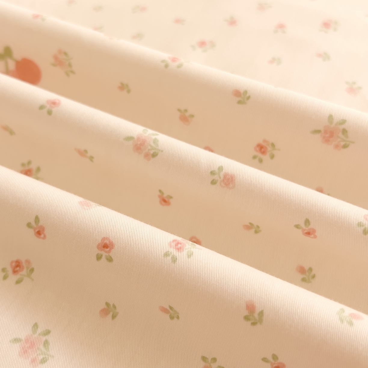 91家纺网 家纺一手货源 找家纺 DoDo 兜兜 2026新款全棉纯棉小碎花单床笠床笠单件单品床笠（可定做尺寸） 樱之恋