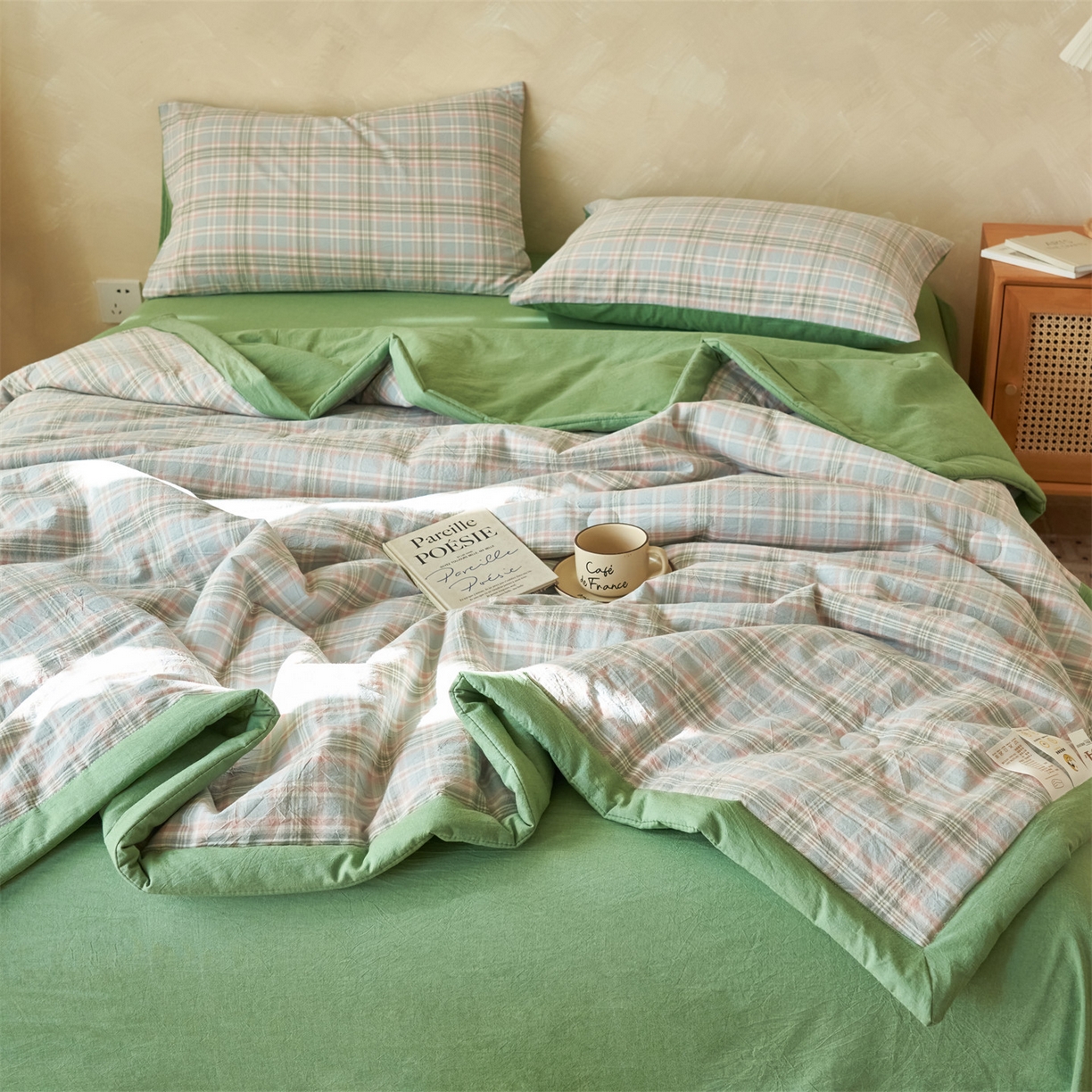 91家纺网 家纺一手货源 找家纺 恒爱家纺 2026新款A类色织全棉水洗夏被四件套 NS春野-绿