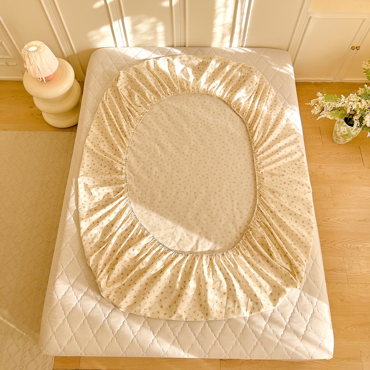 91家纺网 家纺一手货源 找家纺 DoDo 兜兜 2026新款全棉纯棉小碎花单床笠床笠单件单品床笠（可定做尺寸） 奶冻樱桃-粉