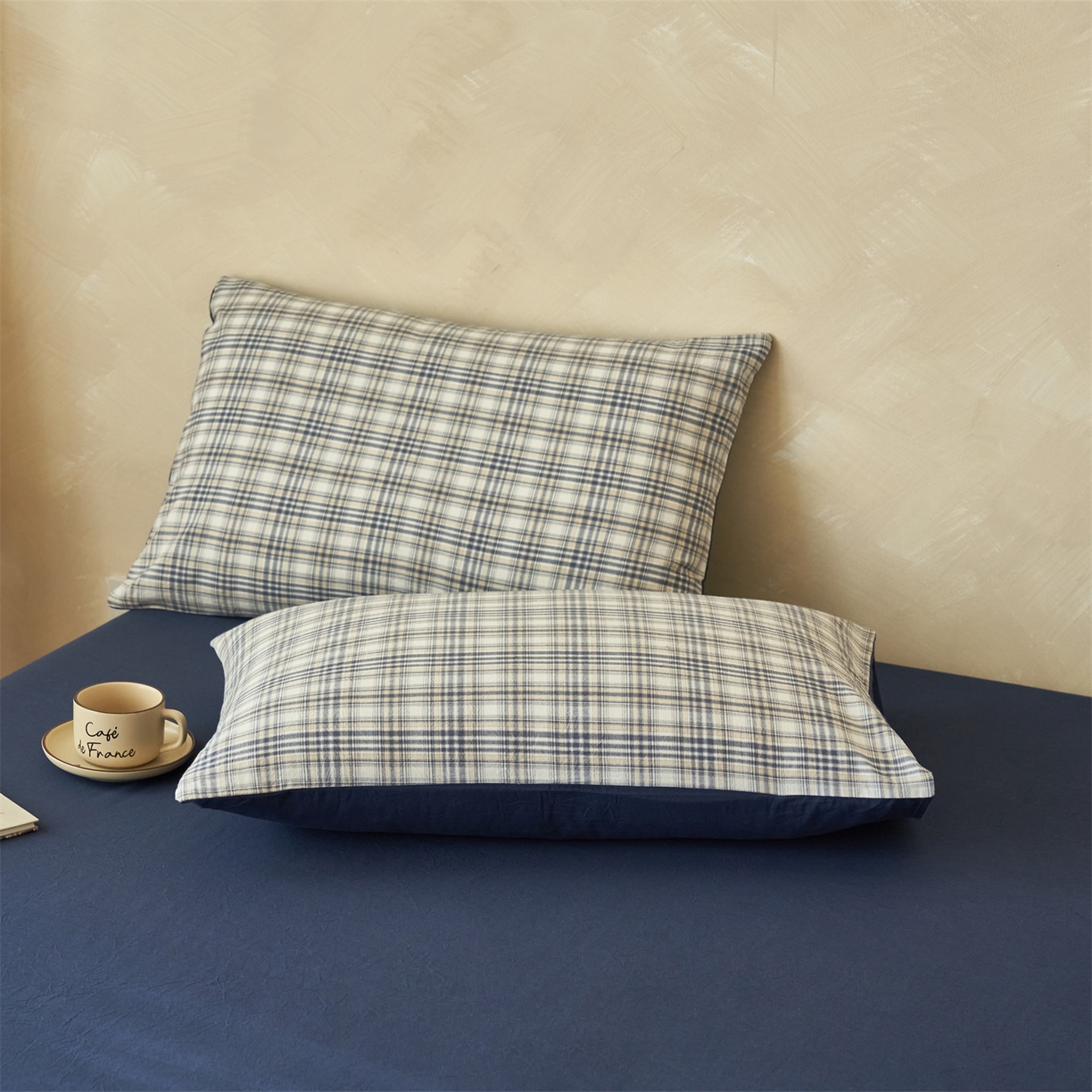 91家纺网 家纺一手货源 找家纺 恒爱家纺 2026新款A类色织全棉水洗夏被四件套 NS利奥-烟蓝