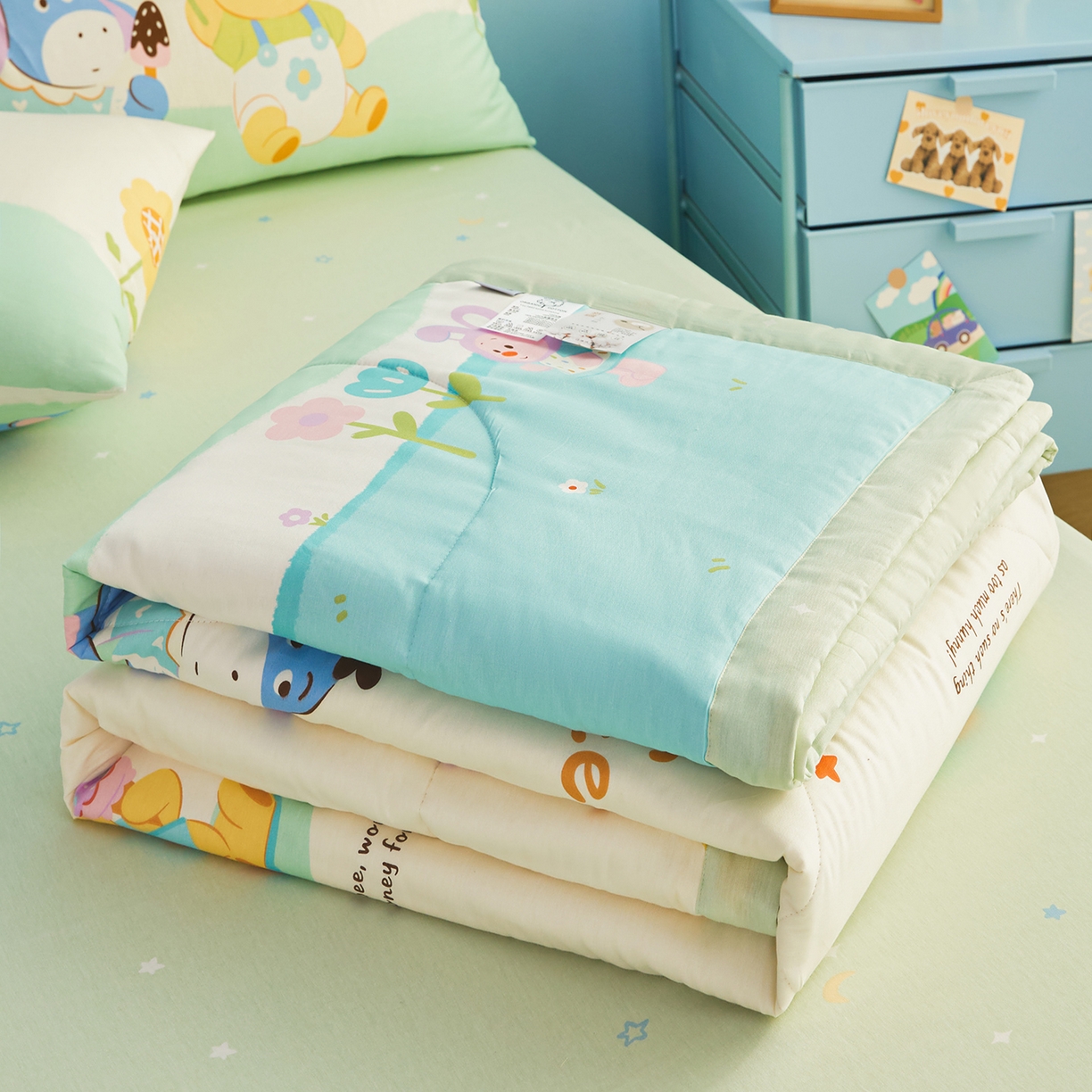 91家纺网 家纺一手货源 找家纺 尊妙被业 2026年新款全棉纯棉印花100%棉花夏被四件套被子被芯-卡通风 蜜糖晴天