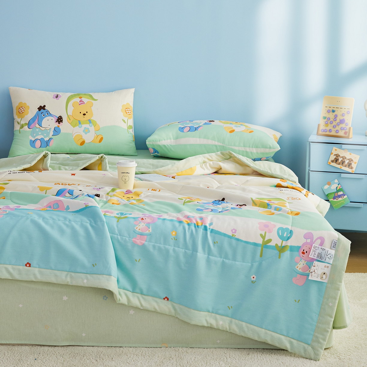 91家纺网 家纺一手货源 找家纺 尊妙被业 2026年新款全棉纯棉印花100%棉花夏被四件套被子被芯-卡通风 蜜糖晴天