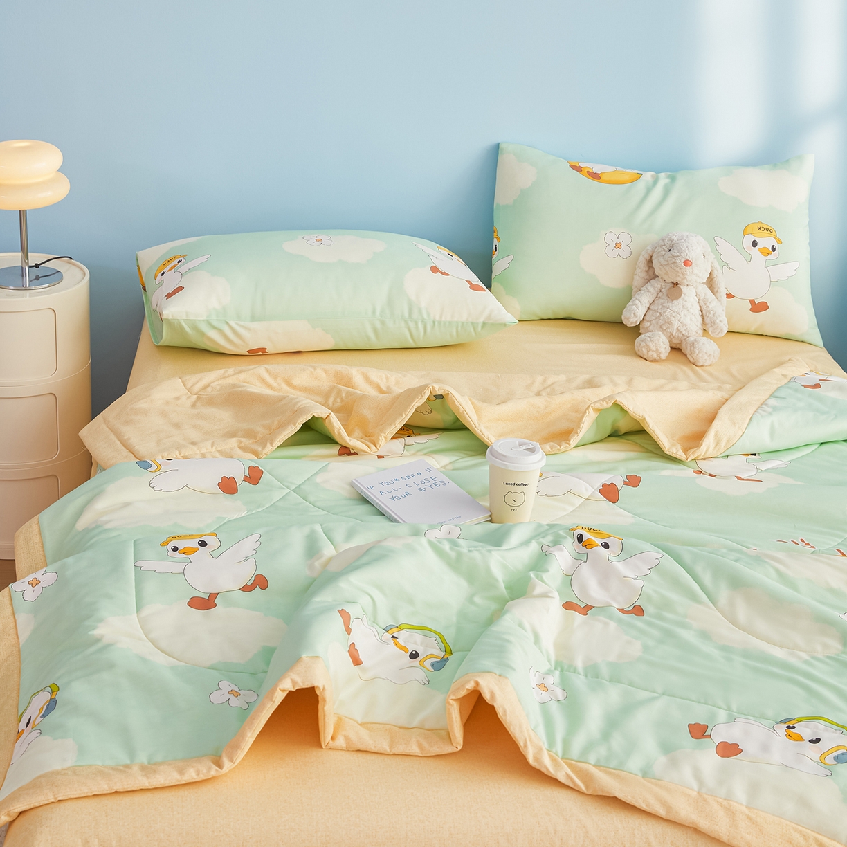 91家纺网 家纺一手货源 找家纺 尊妙被业 2026年新款全棉纯棉印花100%棉花夏被四件套被子被芯-卡通风 可达鸭