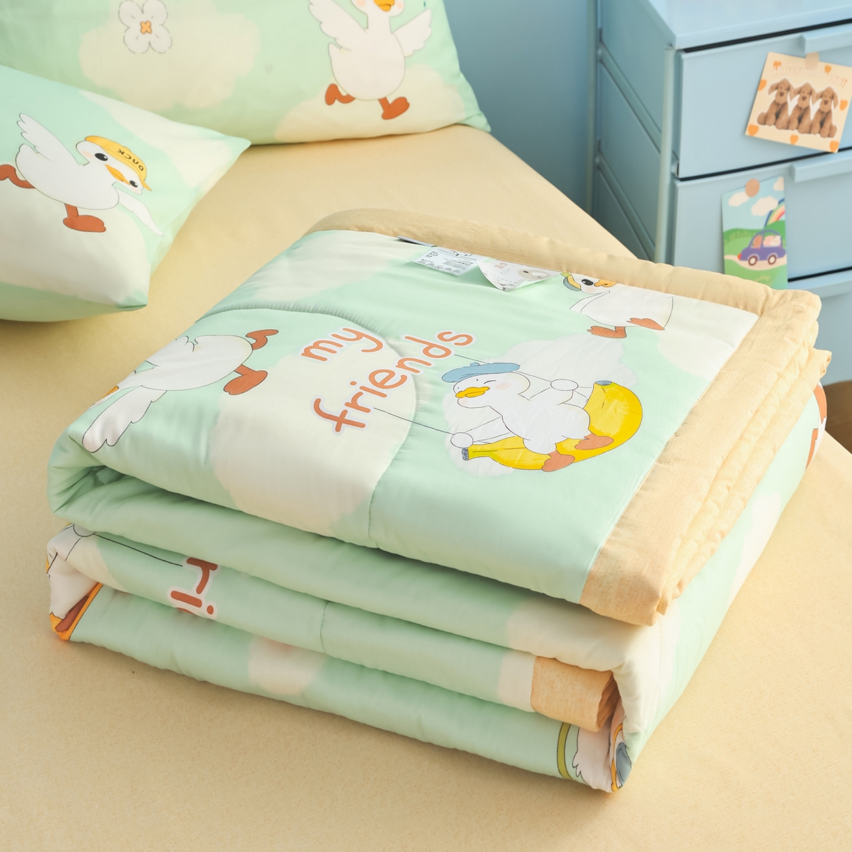 91家纺网 家纺一手货源 找家纺 尊妙被业 2026年新款全棉纯棉印花100%棉花夏被四件套被子被芯-卡通风 可达鸭