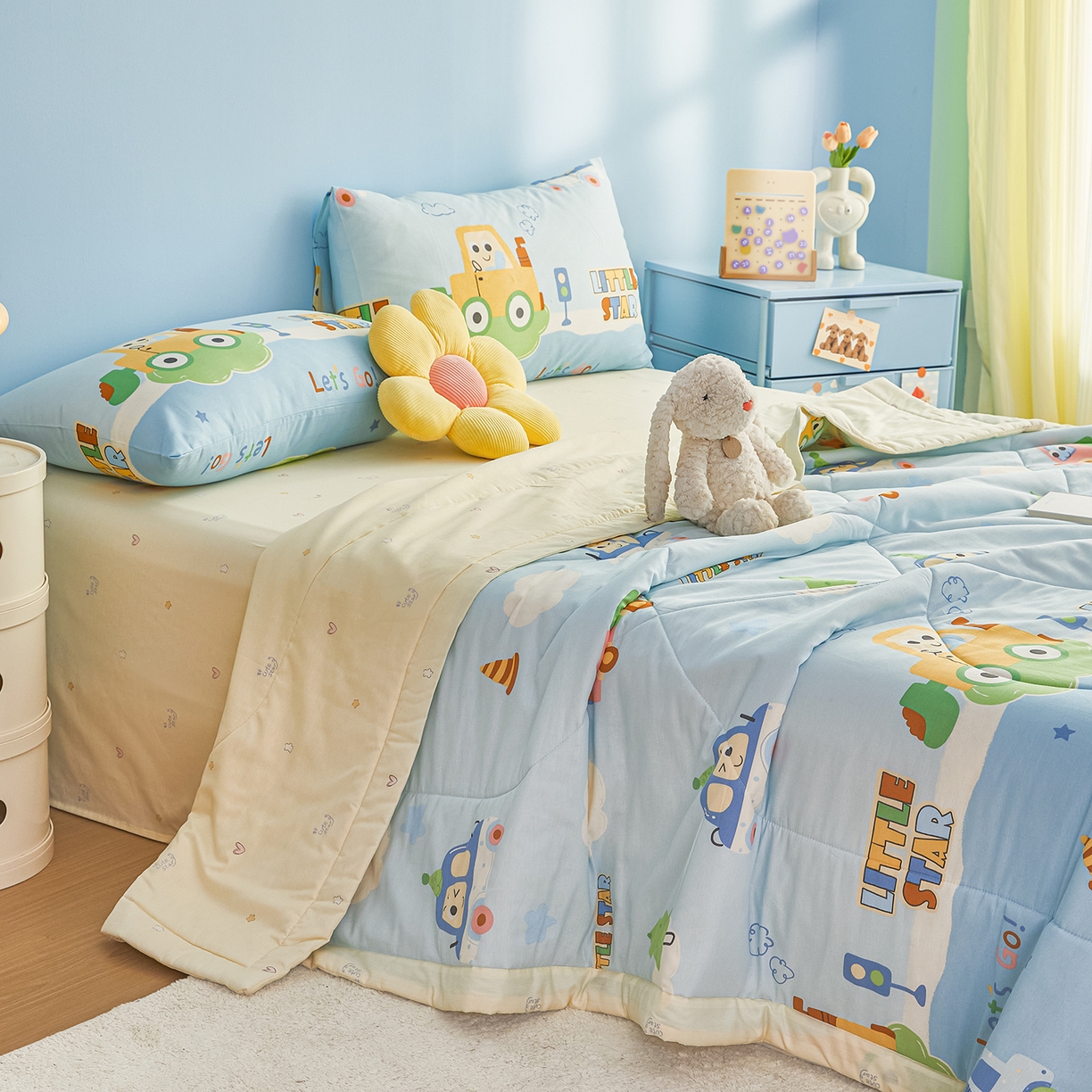 91家纺网 家纺一手货源 找家纺 尊妙被业 2026年新款全棉纯棉印花100%棉花夏被四件套被子被芯-卡通风 云朵车行