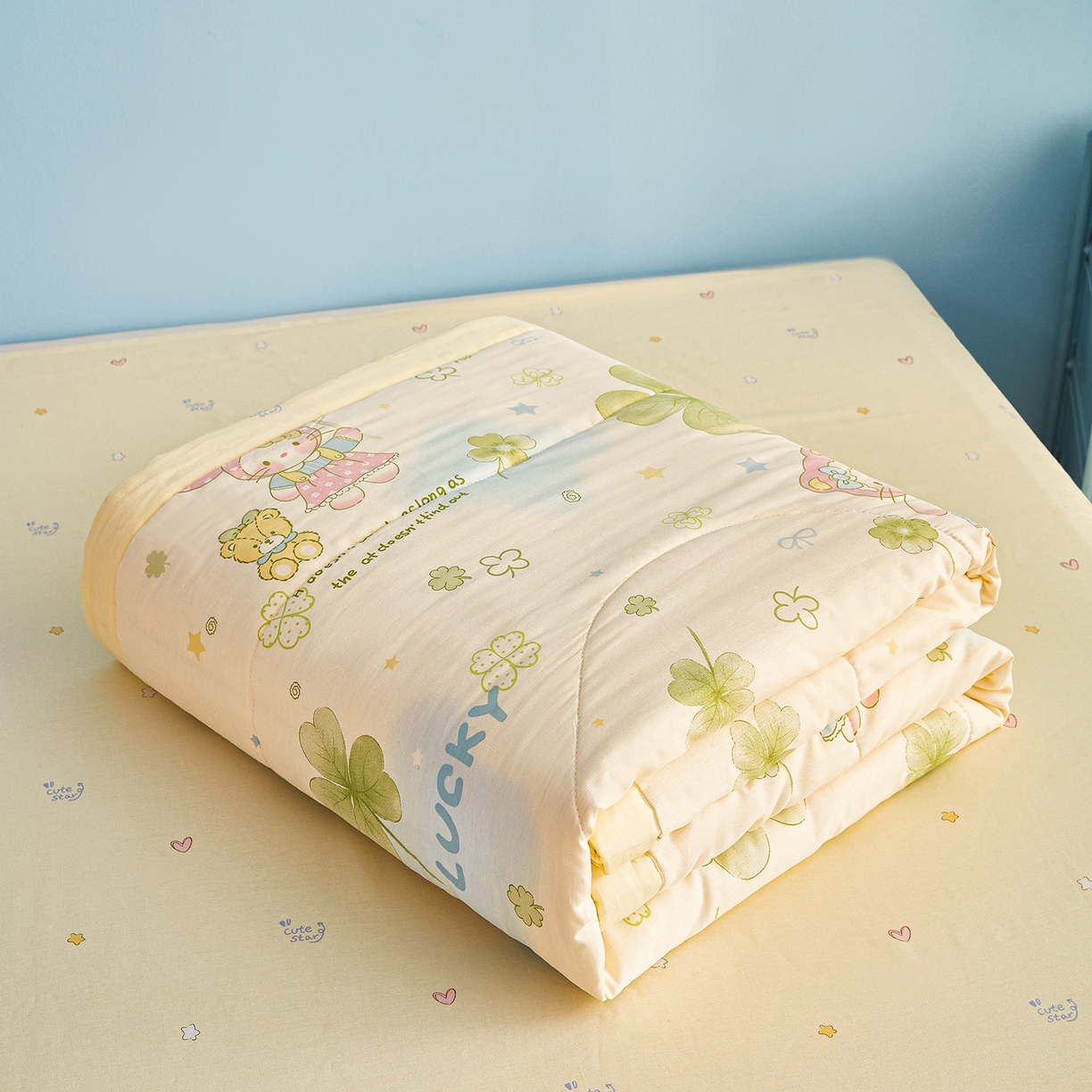 91家纺网 家纺一手货源 找家纺 尊妙被业 2026年新款全棉纯棉印花100%棉花夏被四件套被子被芯-卡通风 春日拾叶