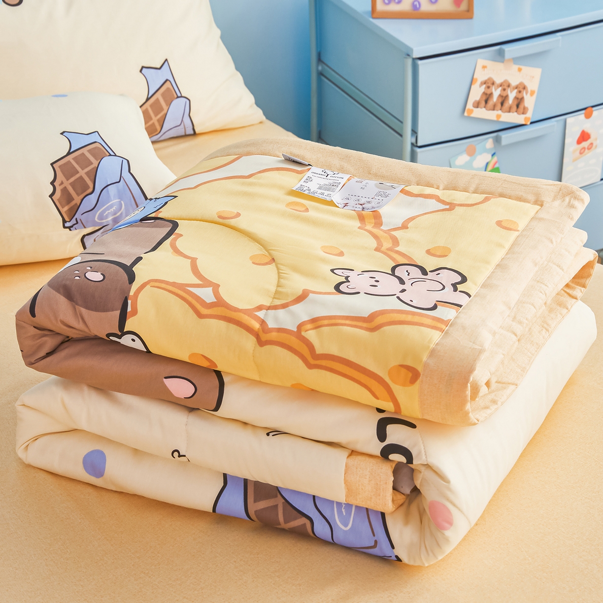 91家纺网 家纺一手货源 找家纺 尊妙被业 2026年新款全棉纯棉印花100%棉花夏被四件套被子被芯-卡通风 嘟嘟联盟