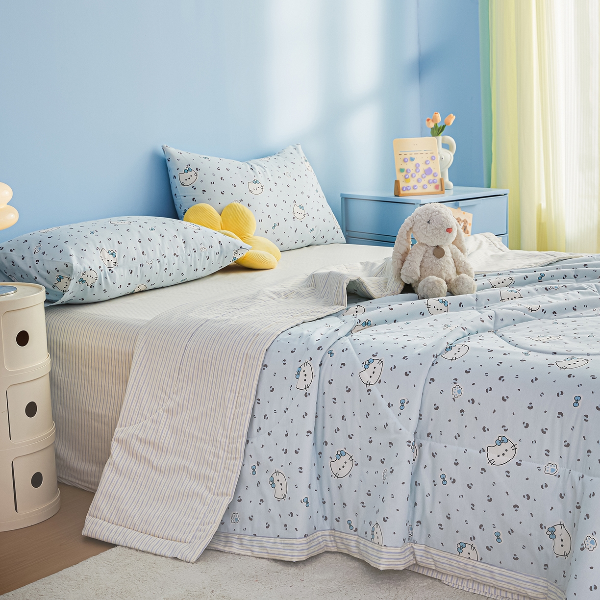 91家纺网 家纺一手货源 找家纺 尊妙被业 2026年新款全棉纯棉印花100%棉花夏被四件套被子被芯-卡通风 凯蒂小姐-兰