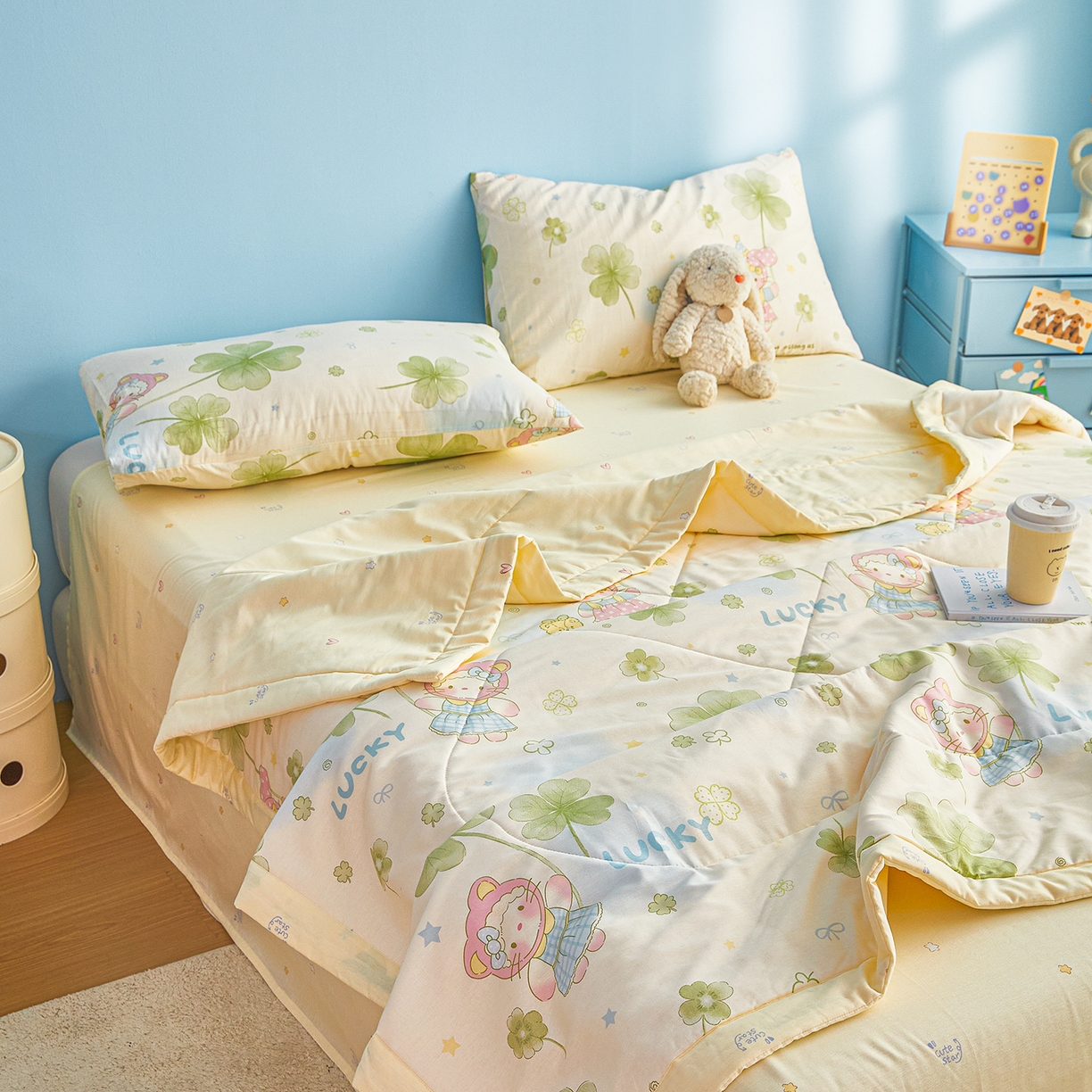 91家纺网 家纺一手货源 找家纺 尊妙被业 2026年新款全棉纯棉印花100%棉花夏被四件套被子被芯-卡通风 春日拾叶