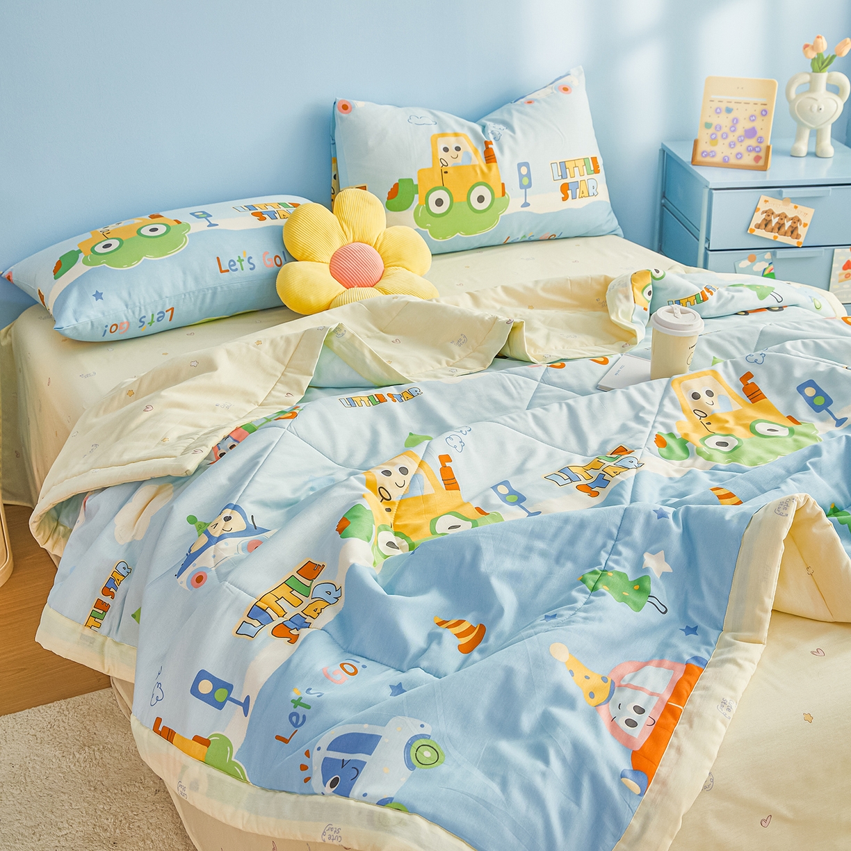 91家纺网 家纺一手货源 找家纺 尊妙被业 2026年新款全棉纯棉印花100%棉花夏被四件套被子被芯-卡通风 云朵车行