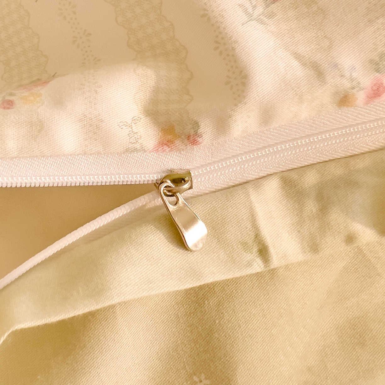 91家纺网 家纺一手货源 找家纺 DoDo 兜兜 2026新款全棉纯棉小碎花单枕套枕套单件单品枕套（可定做尺寸） 春之序曲