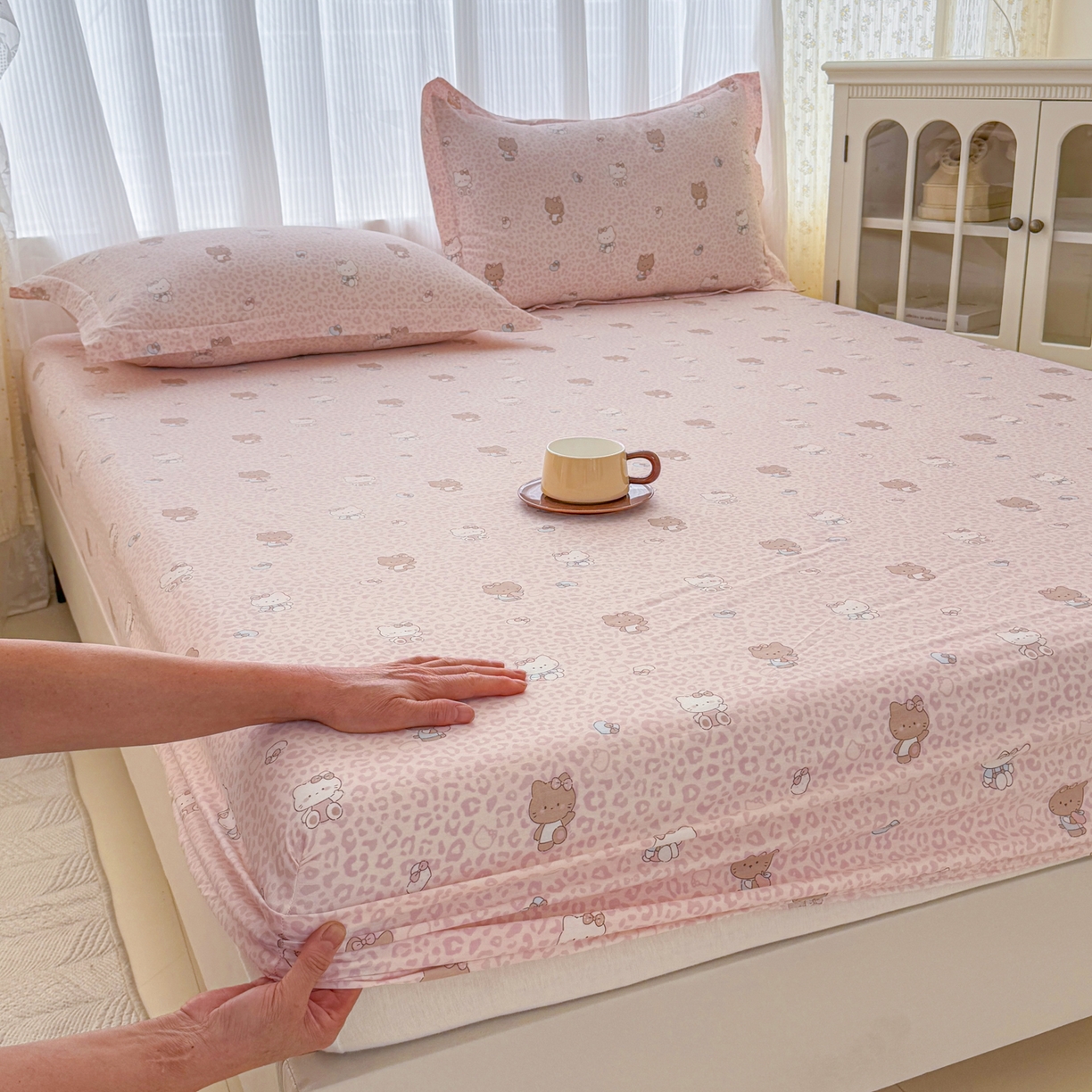 91家纺网 家纺一手货源 找家纺 安逸家纺 2026新款全棉纯棉印花12868系列-床笠单件单床笠 豹纹KT粉