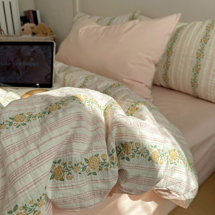 91家纺网 家纺一手货源 找家纺 （总）六巷胡同 2026新款韩系INS博主风40S全棉色织提花四件套