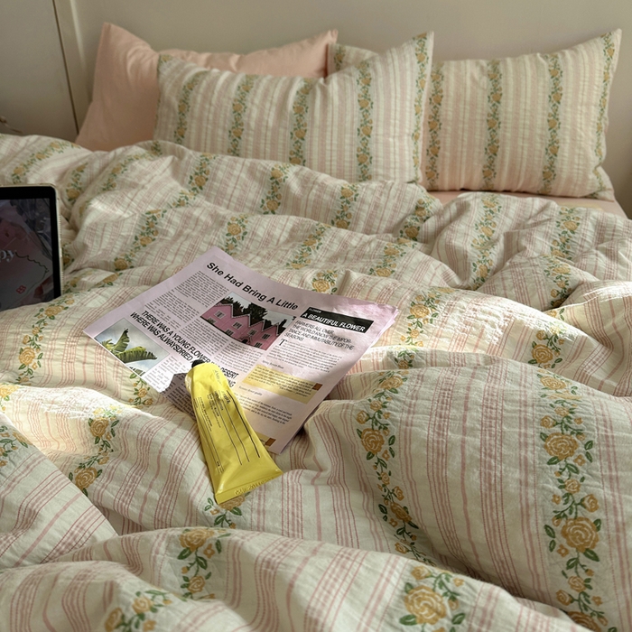 91家纺网 家纺一手货源 找家纺 六巷胡同 2026新款韩系INS博主风40S全棉色织提花四件套 弥花集-粉