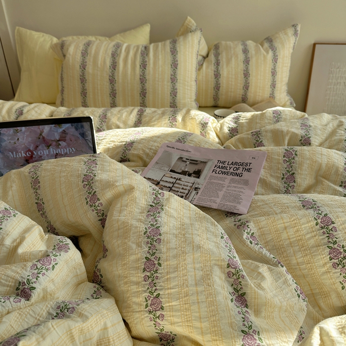 91家纺网 家纺一手货源 找家纺 六巷胡同 2026新款韩系INS博主风40S全棉色织提花四件套 弥花集-黄