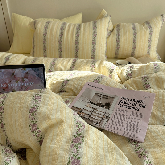 91家纺网 家纺一手货源 找家纺 六巷胡同 2026新款韩系INS博主风40S全棉色织提花四件套 弥花集-黄