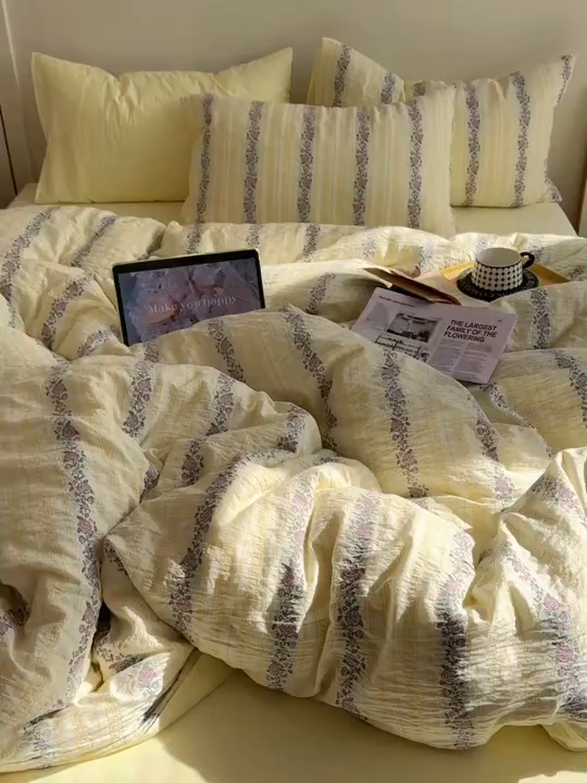 91家纺网 家纺一手货源 找家纺 六巷胡同 2026新款韩系INS博主风40S全棉色织提花四件套 弥花集-黄