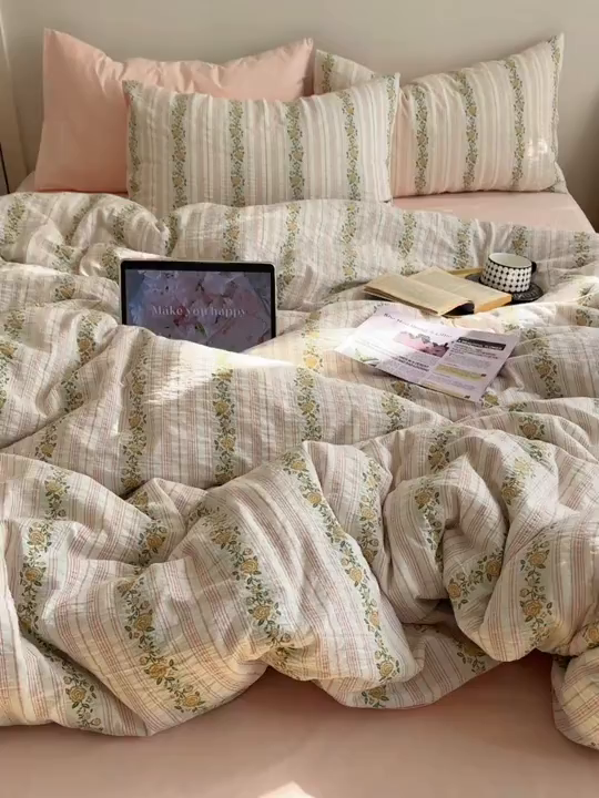 91家纺网 家纺一手货源 找家纺 六巷胡同 2026新款韩系INS博主风40S全棉色织提花四件套 弥花集-粉