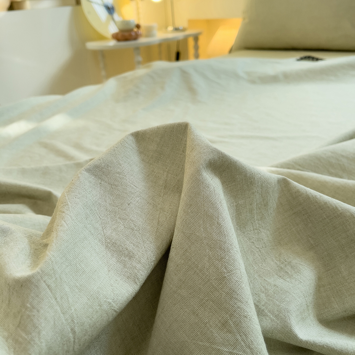 91家纺网 家纺一手货源 找家纺 炫拼家纺 2026新款A类棉麻刺绣卡通贝壳边四件套-布鲁系列 布鲁-小狗