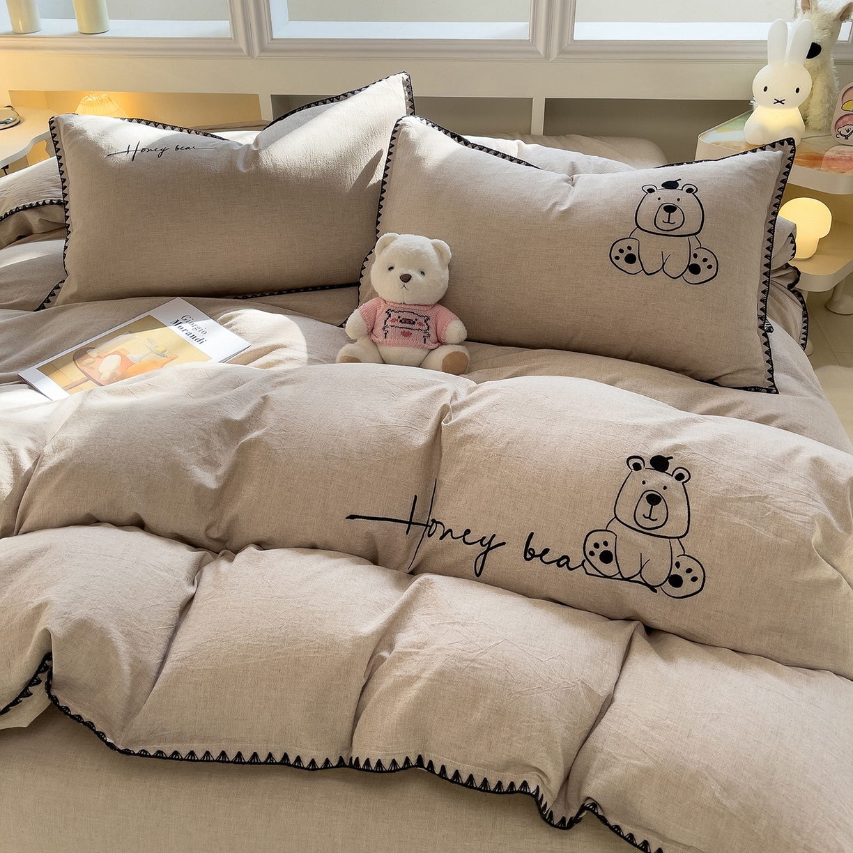 91家纺网 家纺一手货源 找家纺 （总）炫拼家纺 2026新款A类棉麻刺绣卡通贝壳边四件套-布鲁系列