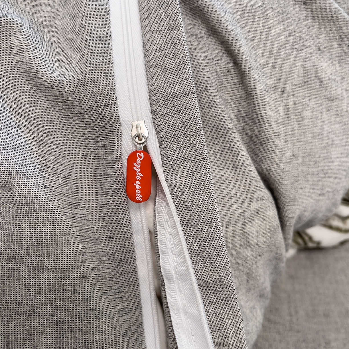 91家纺网 家纺一手货源 找家纺 炫拼家纺 2026新款A类棉麻刺绣卡通贝壳边四件套-布鲁系列 布鲁-小猫