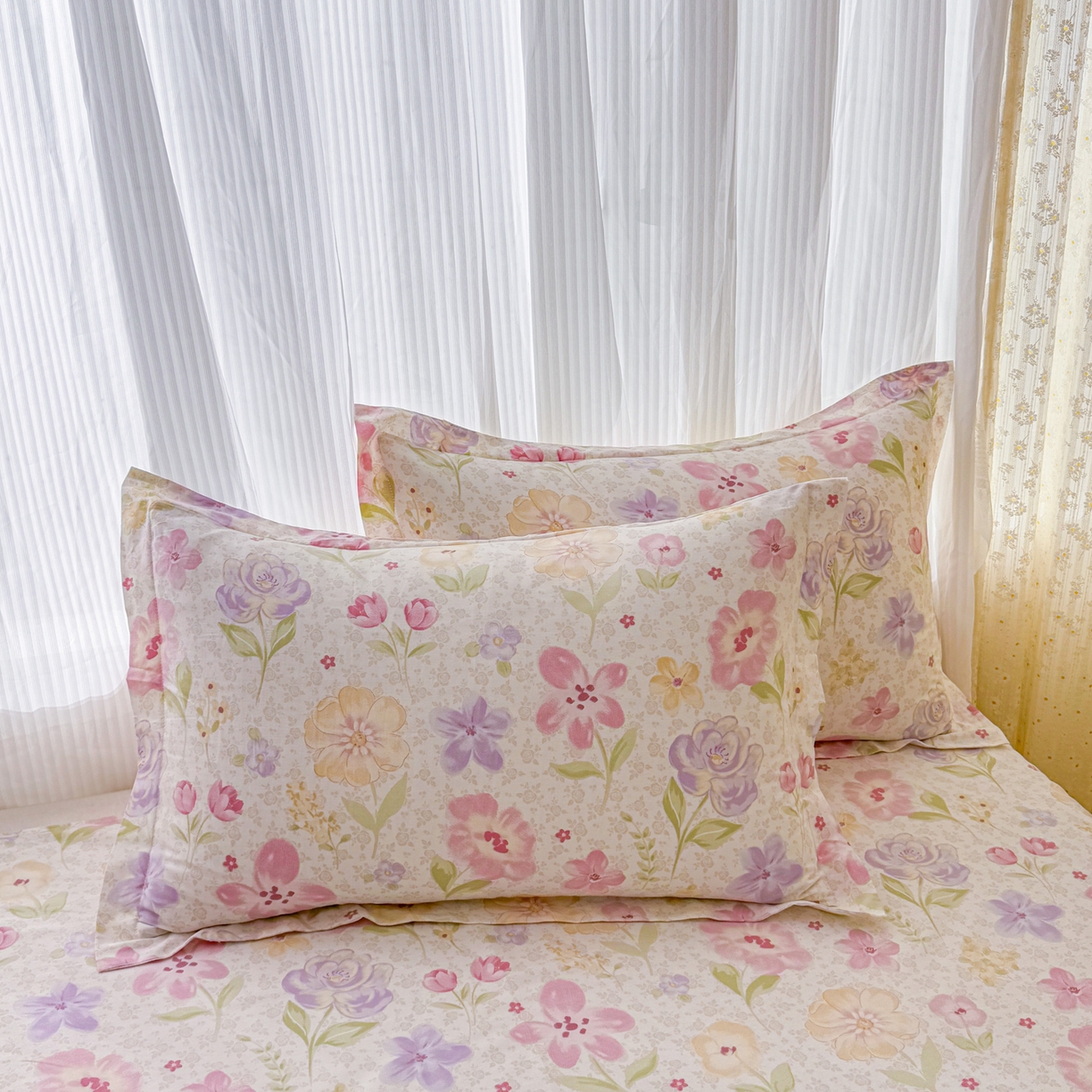 91家纺网 家纺一手货源 找家纺 安逸家纺 2026新款12868全棉纯棉床笠四件套床罩学生纯棉床笠款三件套 甜心花朵