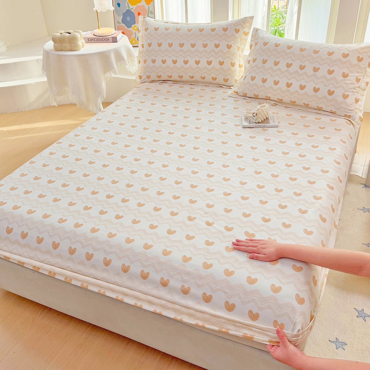 91家纺网 家纺一手货源 找家纺 安逸家纺 2026新款12868全棉纯棉床笠四件套床罩学生纯棉床笠款三件套 心动旋律