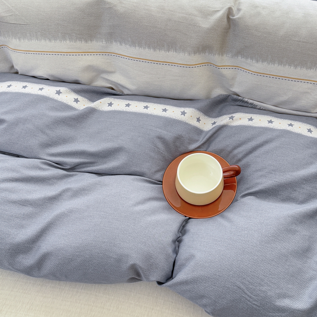 91家纺网 家纺一手货源 找家纺 安逸家纺 2026新款12868全棉纯棉床笠四件套床罩学生纯棉床笠款三件套 星辰大海