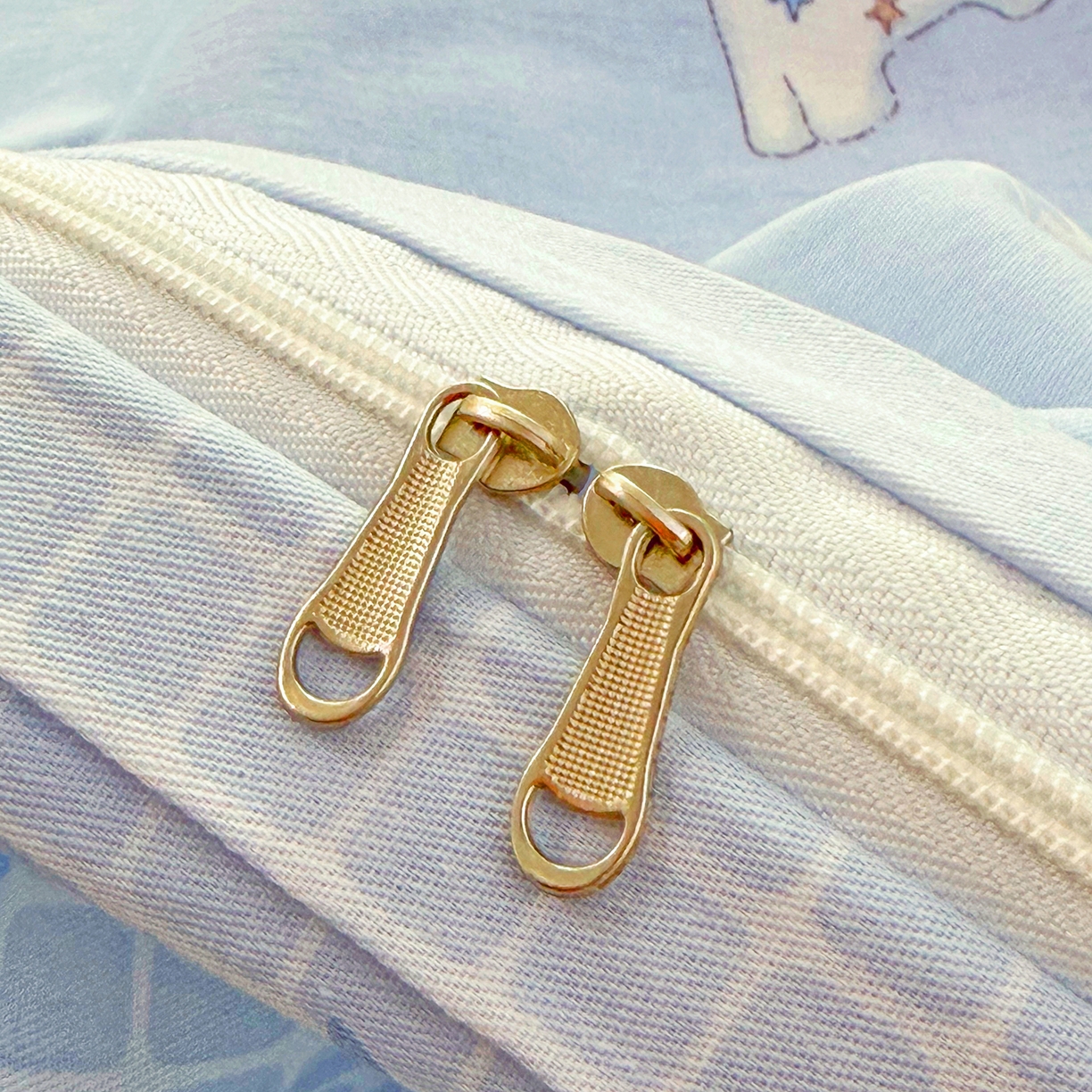 91家纺网 家纺一手货源 找家纺 安逸家纺 2026新款12868全棉纯棉床笠四件套床罩学生纯棉床笠款三件套 星星独角兽