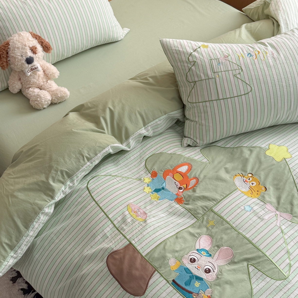 91家纺网 家纺一手货源 找家纺 柚子YOUTH 2026新款全棉纯棉水洗棉贴布绣四件套 树精灵