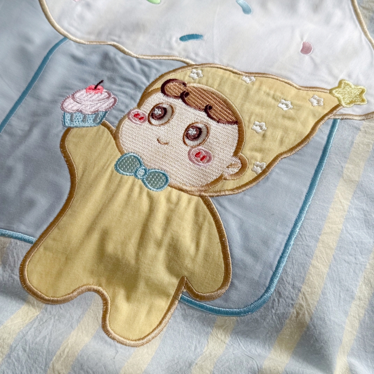 91家纺网 家纺一手货源 找家纺 柚子YOUTH 2026新款全棉纯棉水洗棉贴布绣四件套 甜甜屋