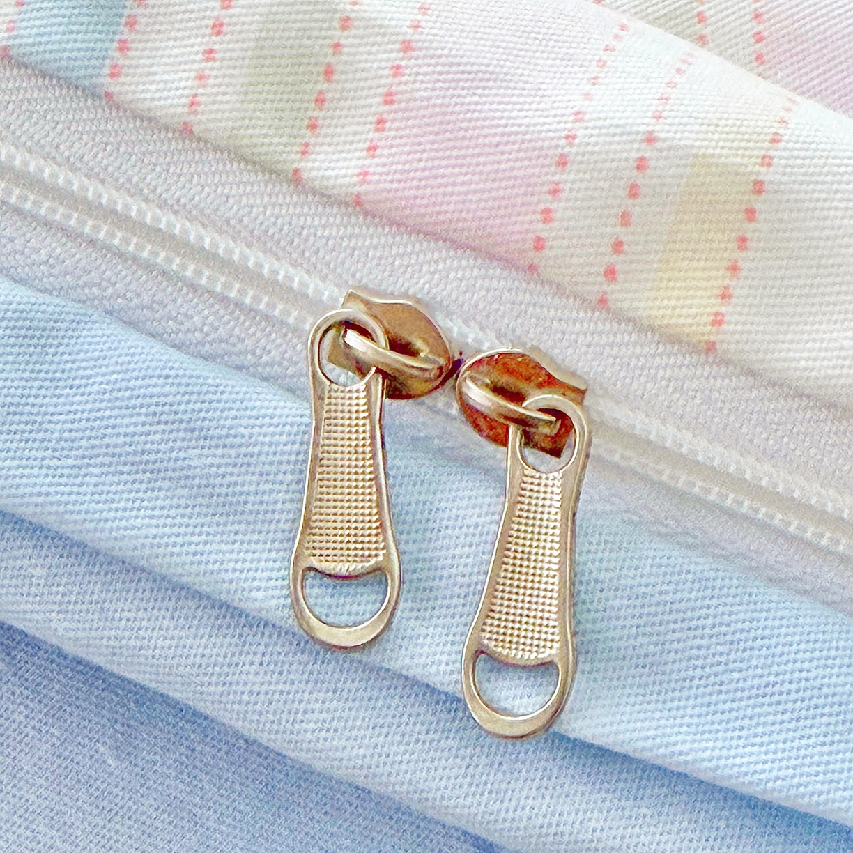 91家纺网 家纺一手货源 找家纺 安逸家纺 2026新款12868 全棉纯棉床单四件套学生宿舍纯棉床单款三件套 草莓派