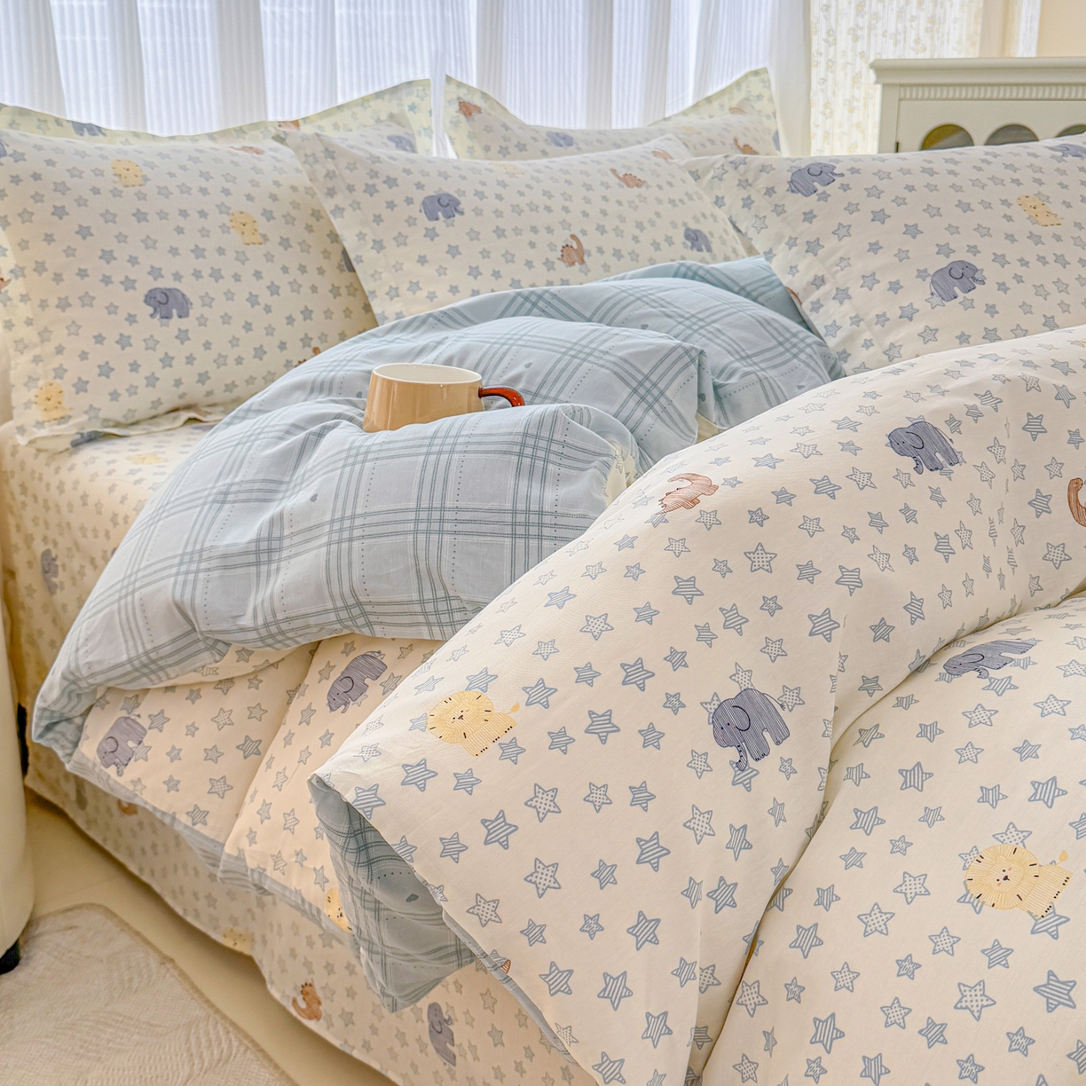 91家纺网 家纺一手货源 找家纺 安逸家纺 2026新款12868 全棉纯棉床单四件套学生宿舍纯棉床单款三件套 蓝星动物园