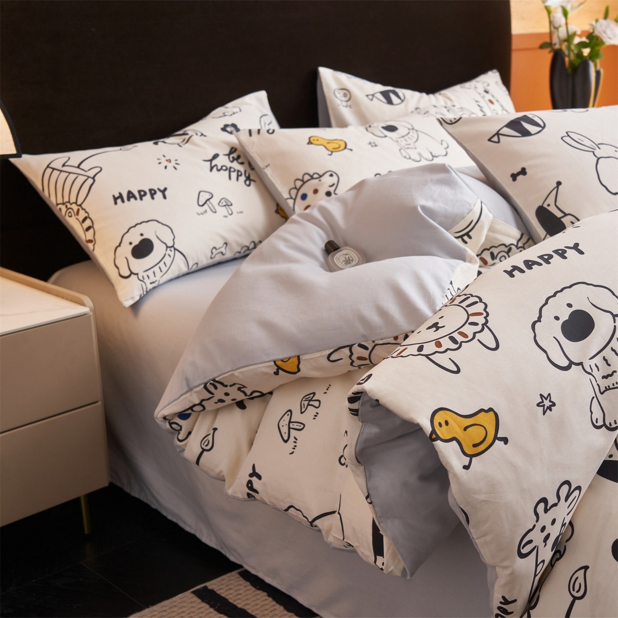 91家纺网 家纺一手货源 找家纺 恒爱家纺 2026新款全棉12868印花四件套 欢乐谷