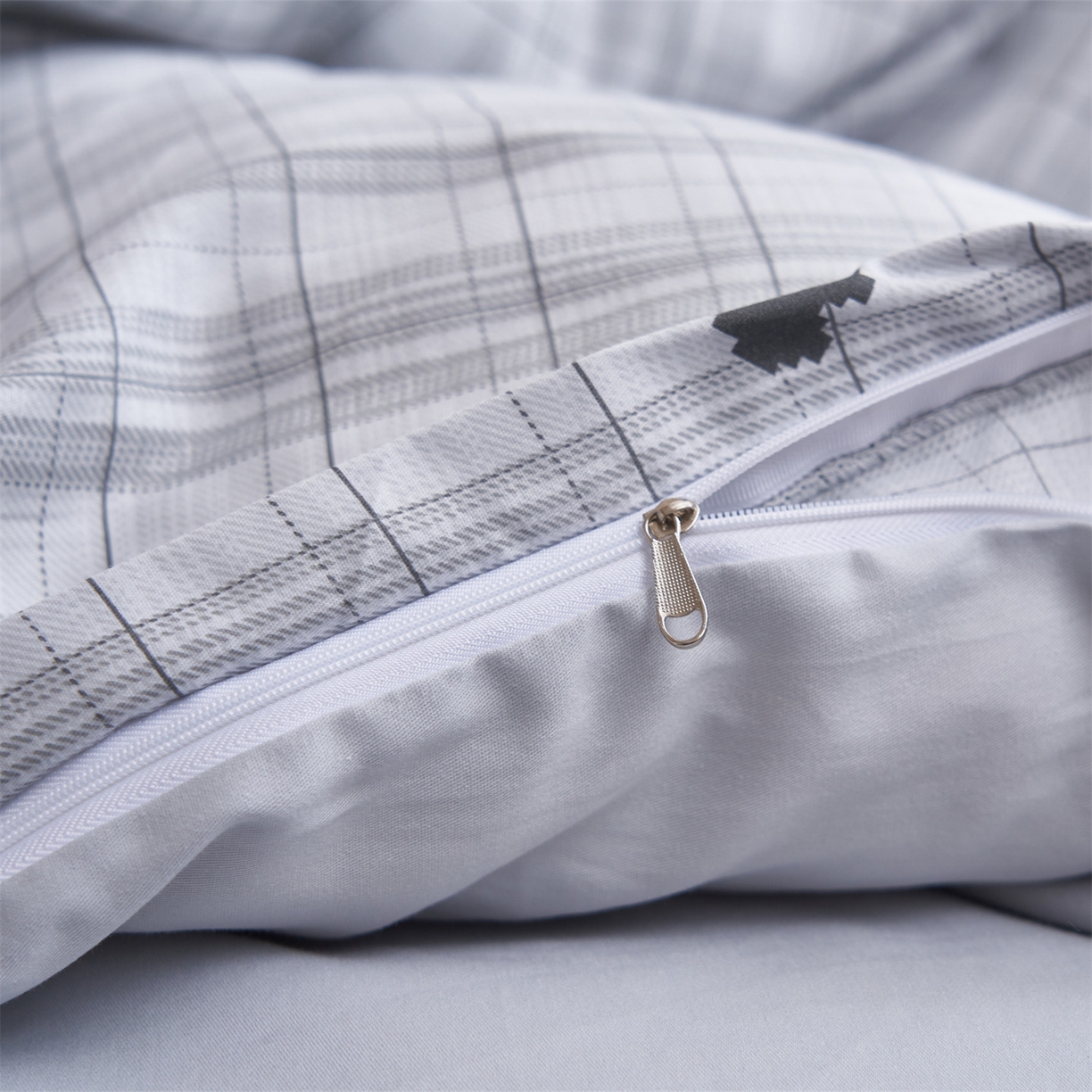 91家纺网 家纺一手货源 找家纺 恒爱家纺 2026新款全棉12868印花四件套 格子甜心灰