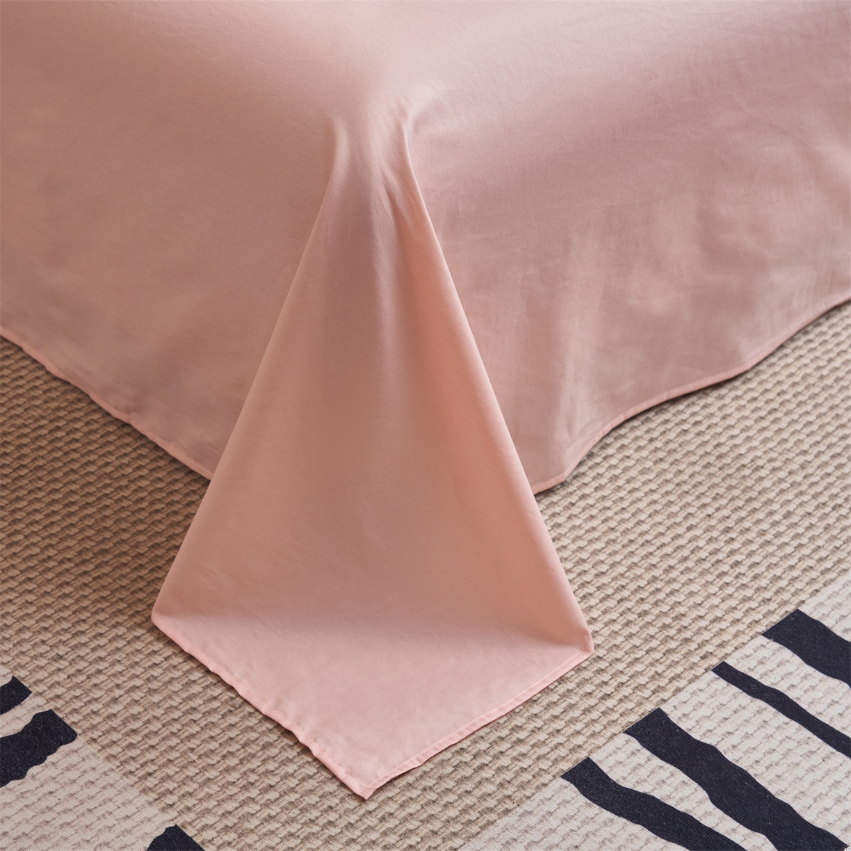 91家纺网 家纺一手货源 找家纺 恒爱家纺 2026新款全棉12868印花四件套 荷塘月色