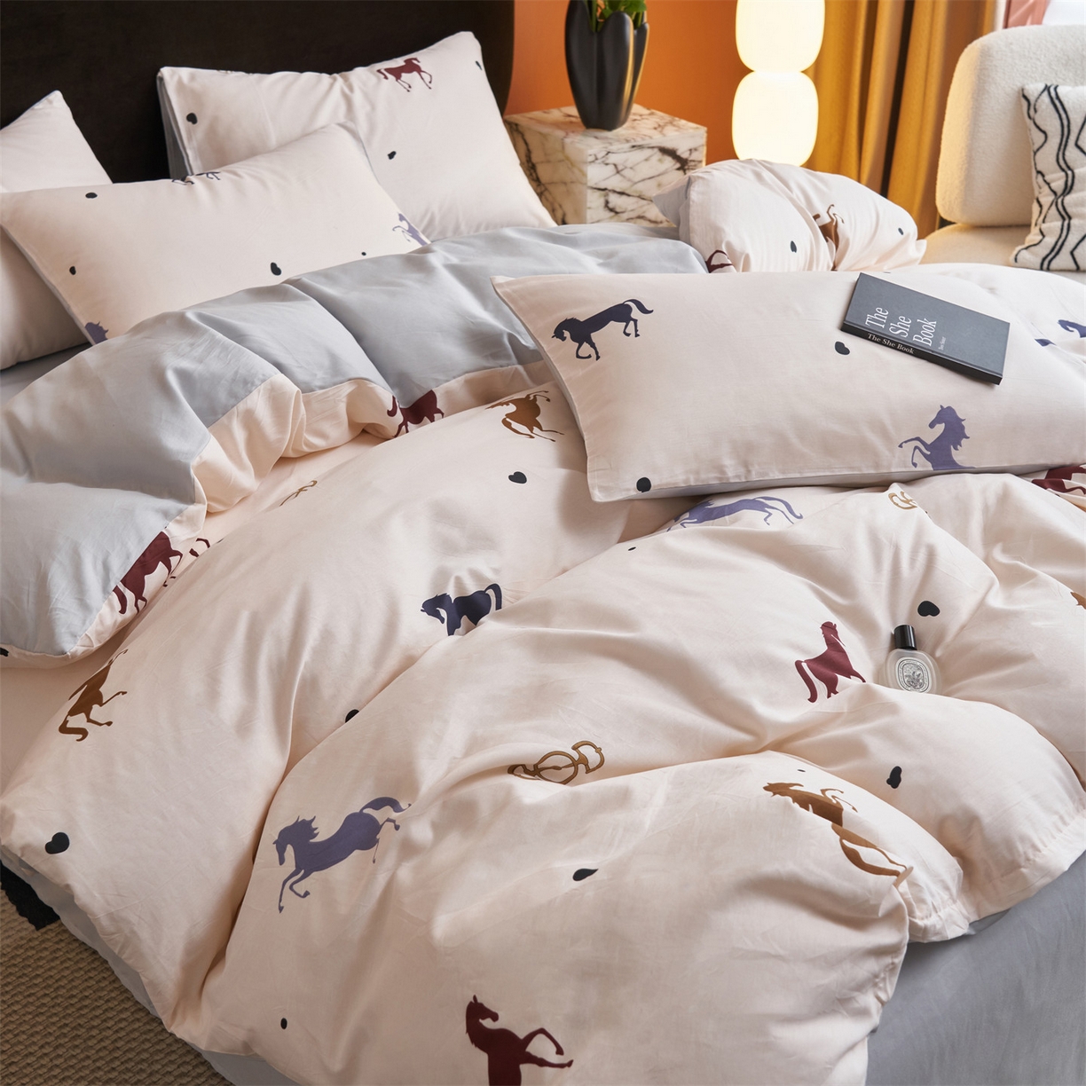 91家纺网 家纺一手货源 找家纺 恒爱家纺 2026新款全棉12868印花四件套 马到成功