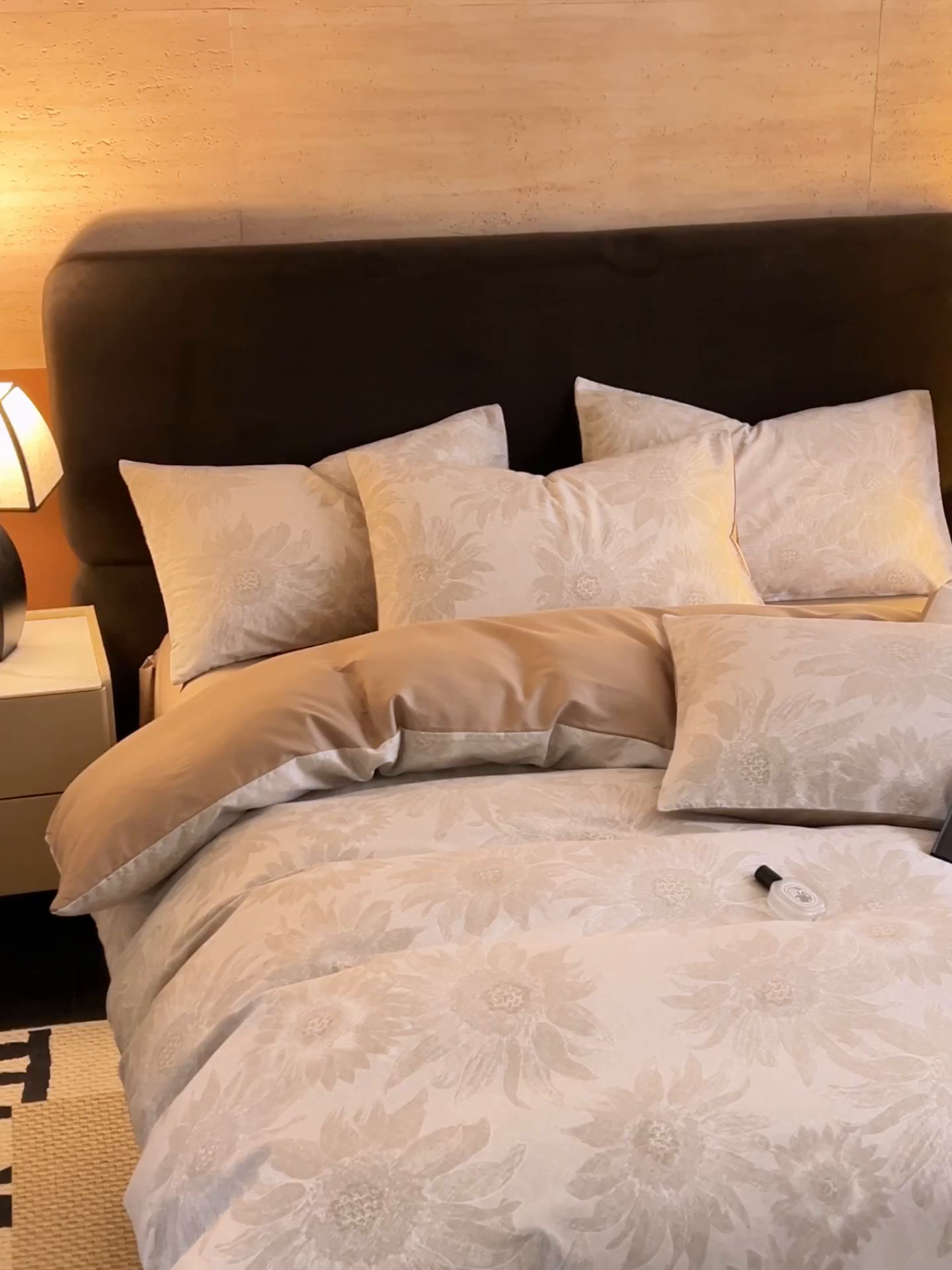 91家纺网 家纺一手货源 找家纺 恒爱家纺 2026新款全棉12868印花四件套 葵花恋