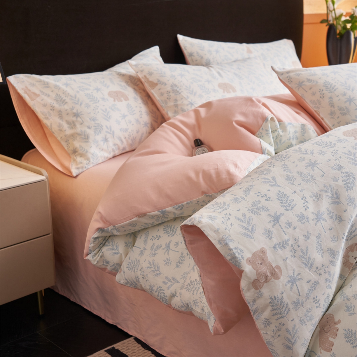 91家纺网 家纺一手货源 找家纺 恒爱家纺 2026新款全棉12868印花四件套 森林小镇