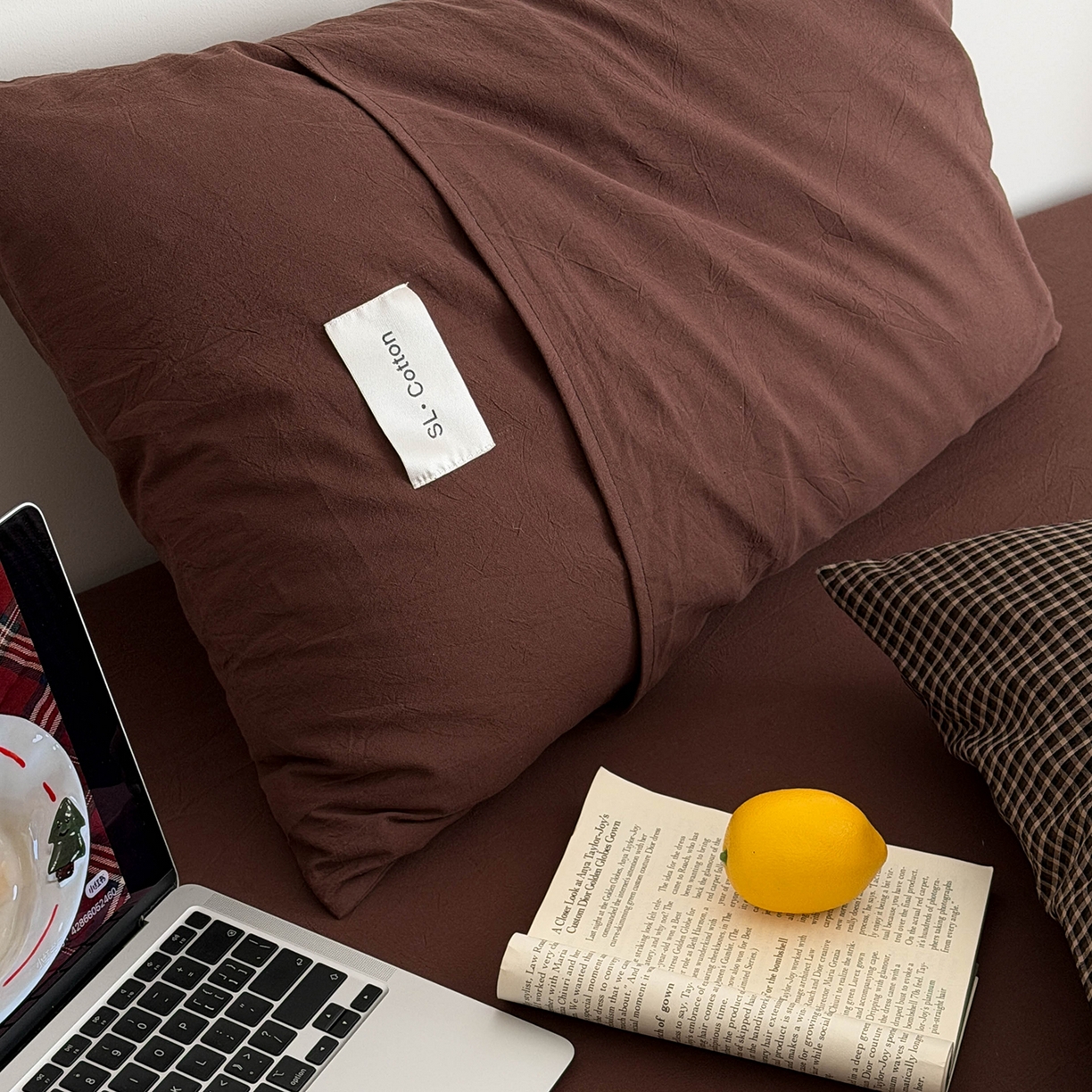 91家纺网 家纺一手货源 找家纺 欣宜家纺 2026春夏新款lns博主风全棉色织水洗棉四件套纯棉床品 黑格