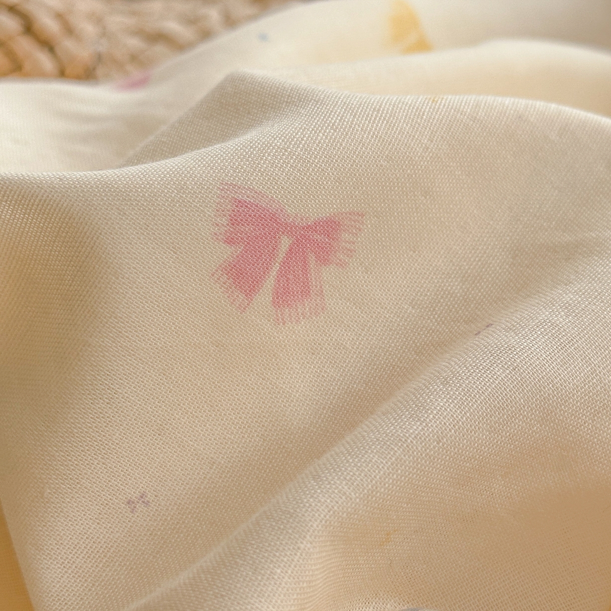 91家纺网 家纺一手货源 找家纺 锦彩家居 2026新款A类全棉纯棉韩式花边款小清新双层纱四件套-半糖主义系列 （提供买家秀） 梦幻蝶舞