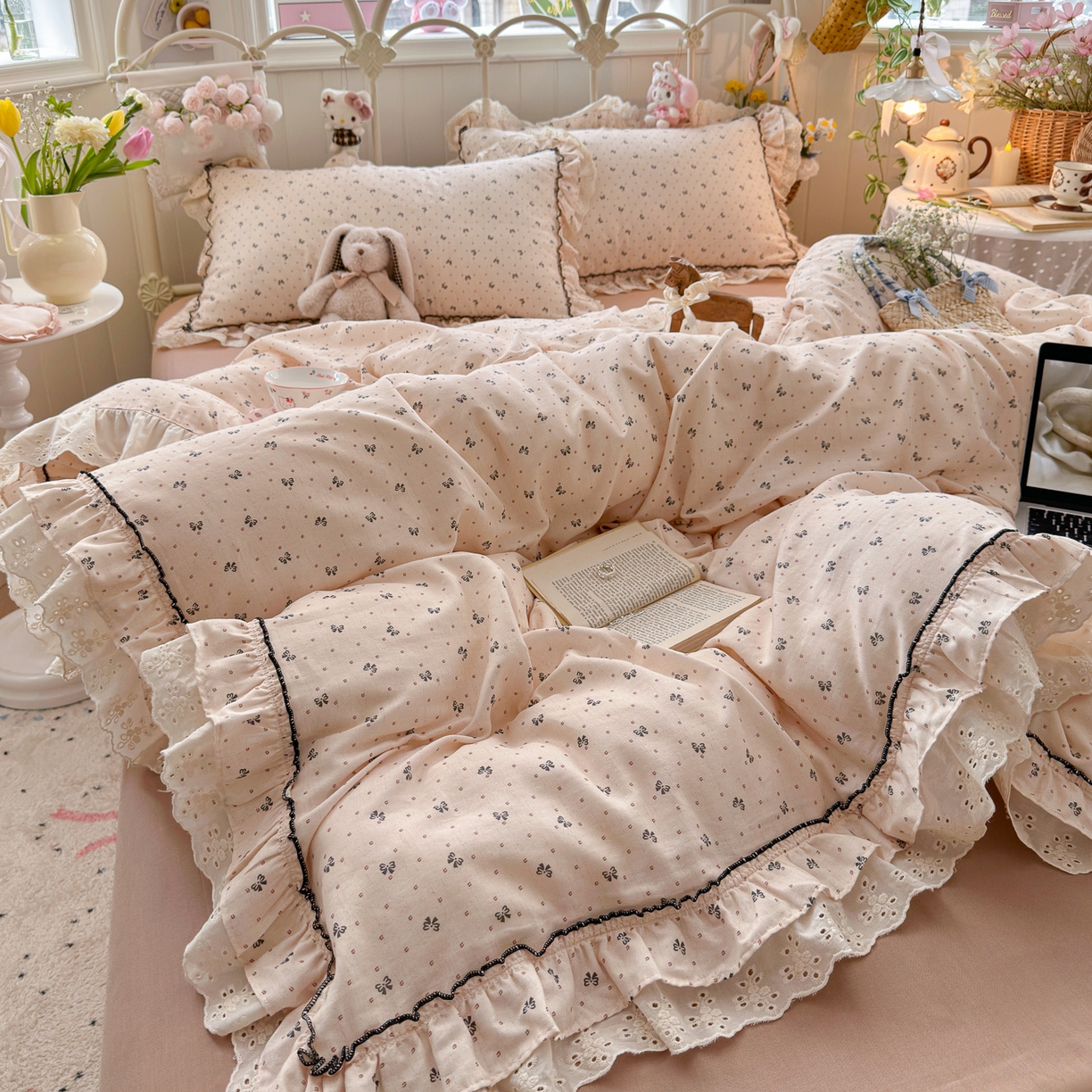91家纺网 家纺一手货源 找家纺 锦彩家居 2026新款A类全棉纯棉韩式花边款小清新双层纱四件套-半糖主义系列 （提供买家秀） 焦糖摩卡