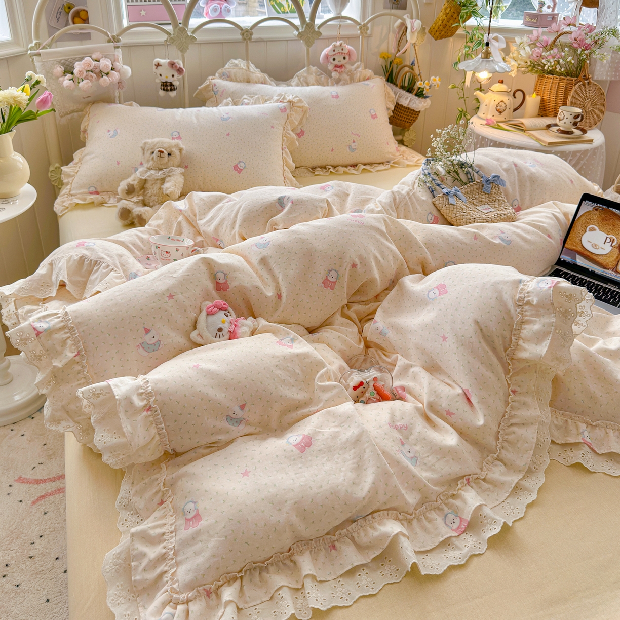 91家纺网 家纺一手货源 找家纺 锦彩家居 2026新款A类全棉纯棉韩式花边款小清新双层纱四件套-半糖主义系列 （提供买家秀） 淘气泡泡