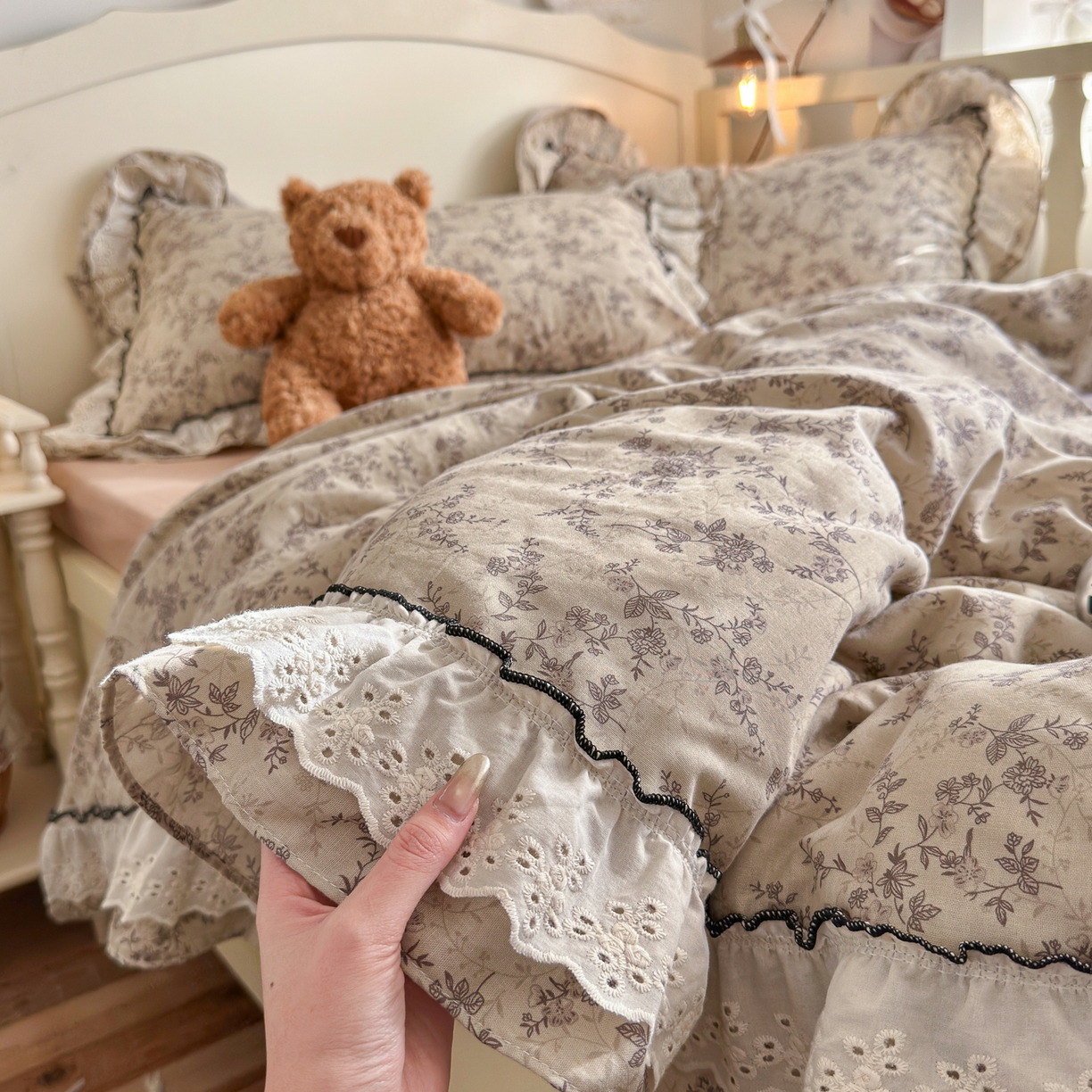 锦彩家居 2026新款A类全棉纯棉法式花边款小碎花双层纱四件套-蔷薇公主（提供买家秀） 春日寻野