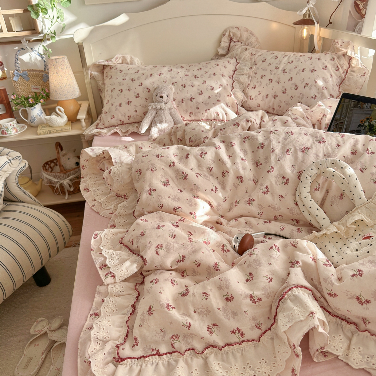 91家纺网 家纺一手货源 找家纺 锦彩家居 2026新款A类全棉纯棉法式花边款小碎花双层纱四件套-蔷薇公主（提供买家秀） 花枝海棠