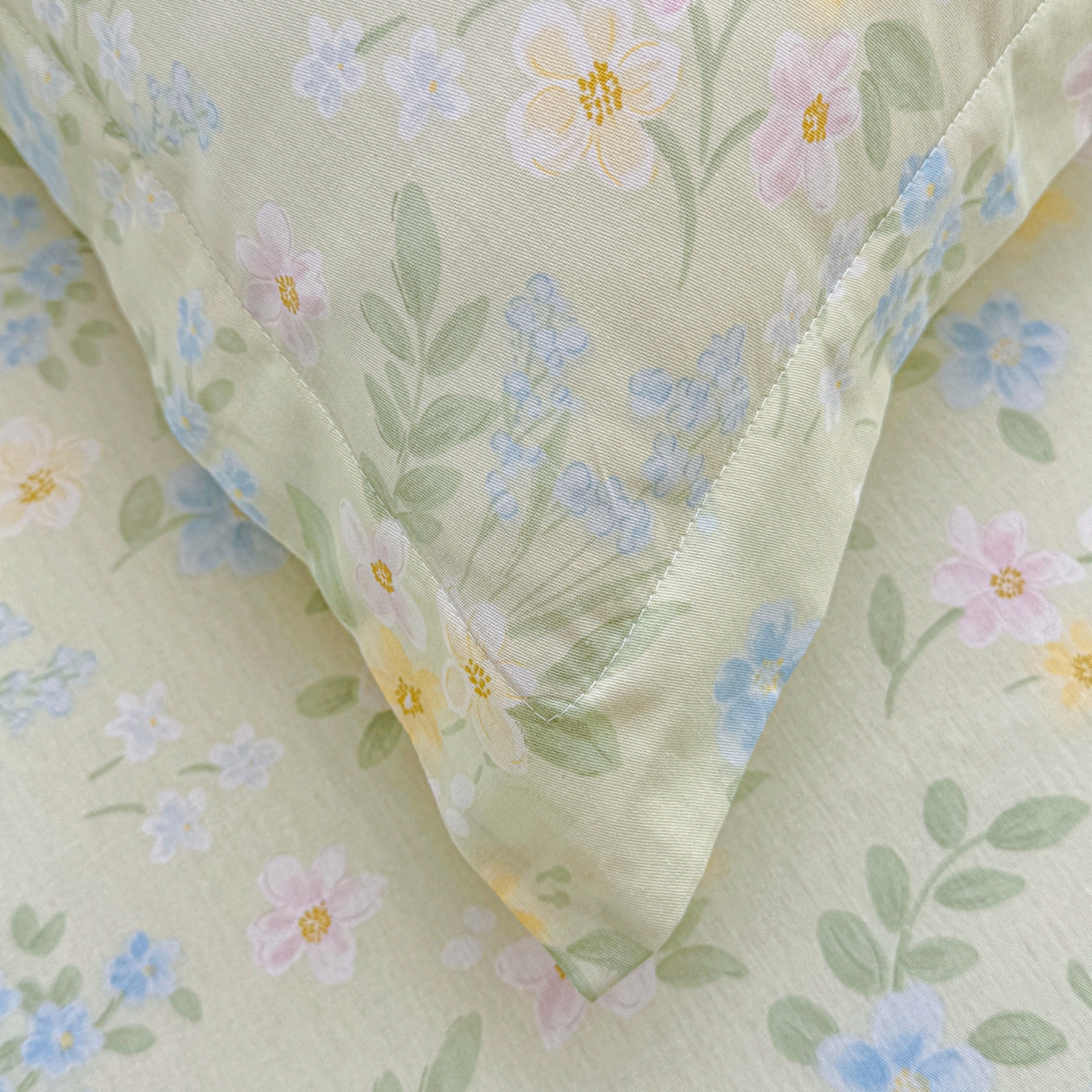 91家纺网 家纺一手货源 找家纺 安逸家纺 2026新款12868 全棉纯棉床单四件套学生宿舍纯棉床单款三件套 徐徐花开