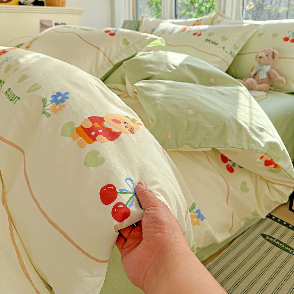 91家纺网 家纺一手货源 找家纺 恩泽家纺 2026春夏新款全棉纯棉12868印花四件套（提供买家秀，预留缩水率） 樱桃兔