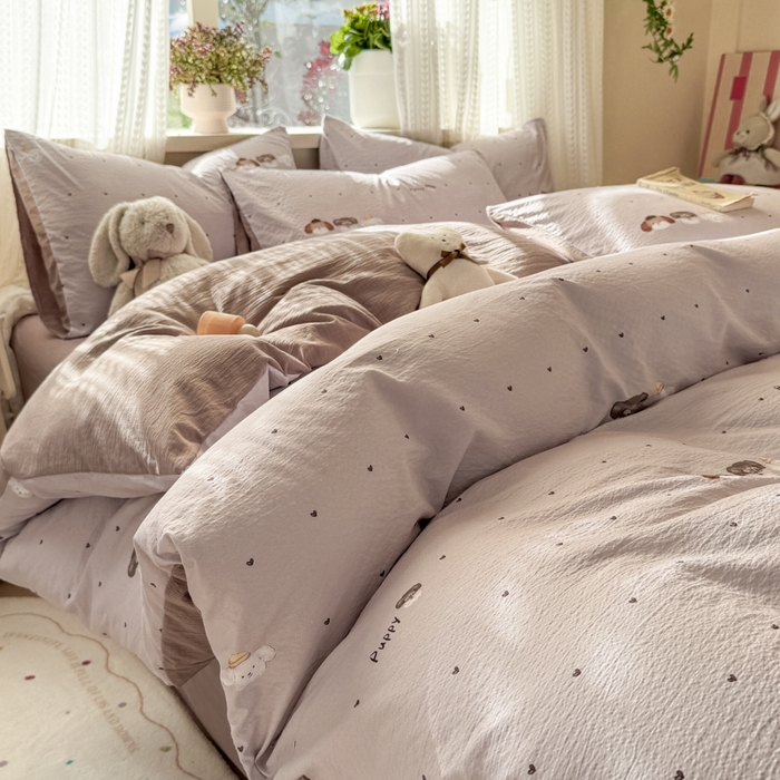 91家纺网 家纺一手货源 找家纺 丽美人家纺 2026新款A类皱皱纱双层印花四件套 爱心小狗