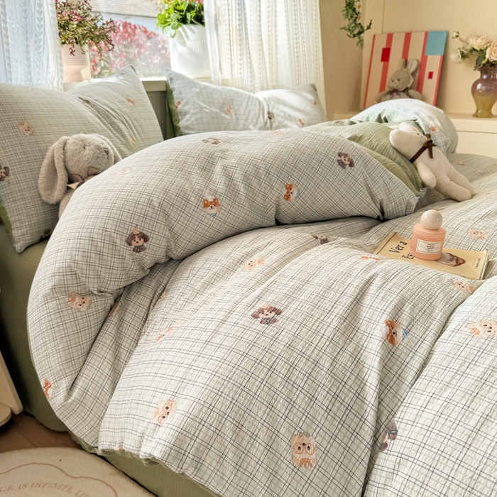 91家纺网 家纺一手货源 找家纺 丽美人家纺 2026新款A类皱皱纱双层印花四件套 格仔萌宠